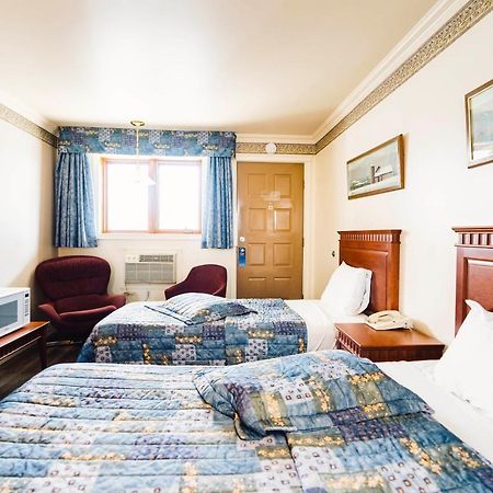 Auberge Harris Saint-Jean-sur-Richelieu Εξωτερικό φωτογραφία