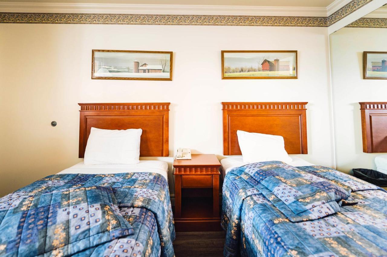 Auberge Harris Saint-Jean-sur-Richelieu Εξωτερικό φωτογραφία