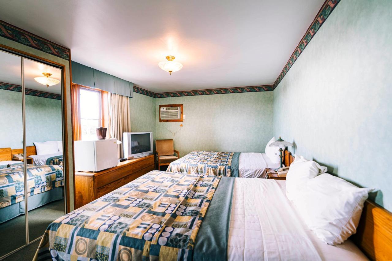 Auberge Harris Saint-Jean-sur-Richelieu Εξωτερικό φωτογραφία