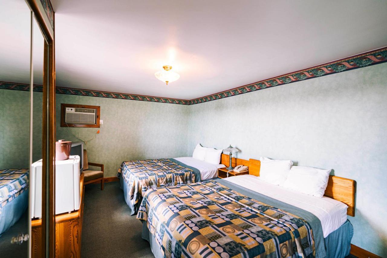 Auberge Harris Saint-Jean-sur-Richelieu Εξωτερικό φωτογραφία