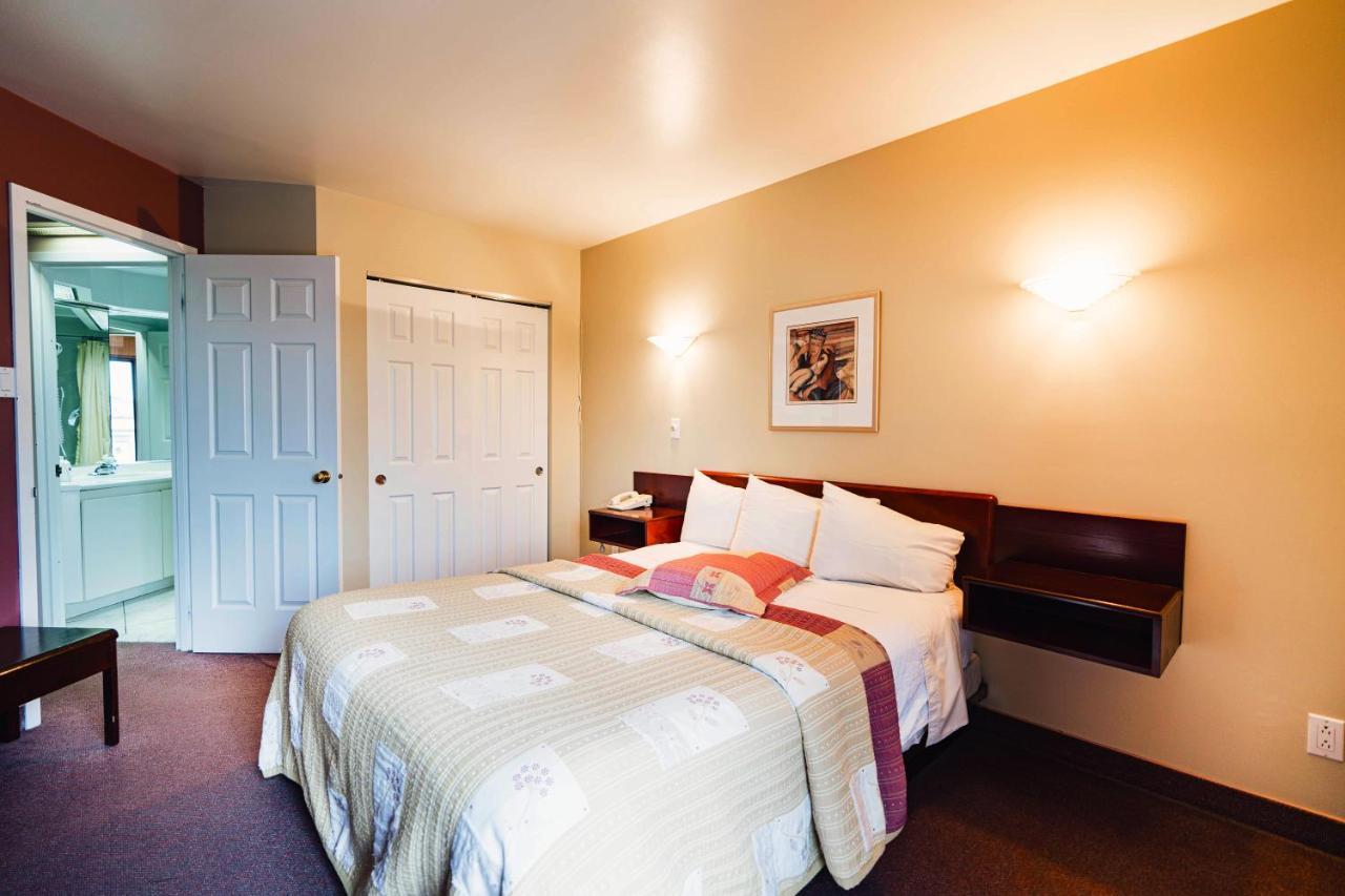 Auberge Harris Saint-Jean-sur-Richelieu Εξωτερικό φωτογραφία