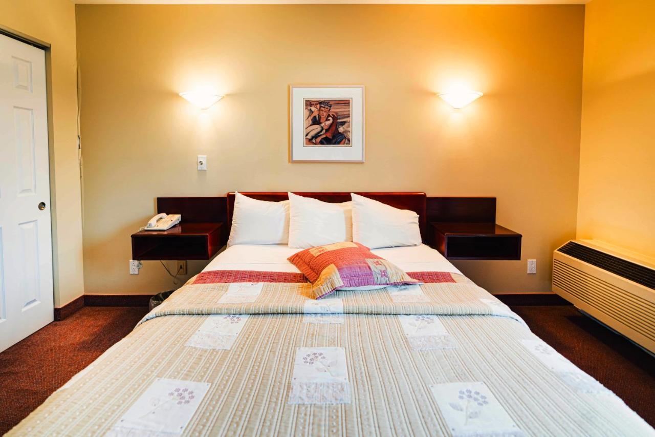 Auberge Harris Saint-Jean-sur-Richelieu Εξωτερικό φωτογραφία