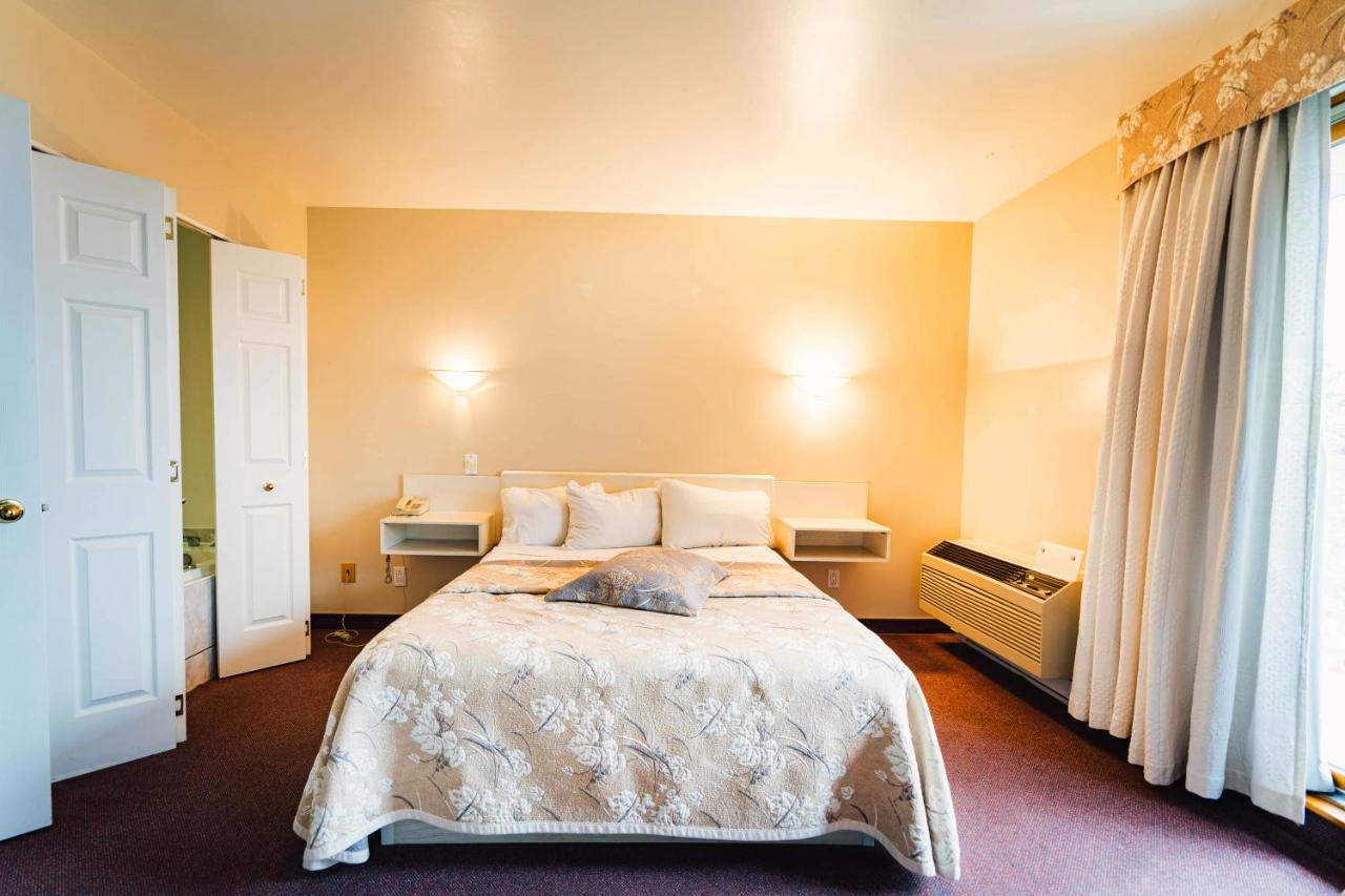 Auberge Harris Saint-Jean-sur-Richelieu Εξωτερικό φωτογραφία